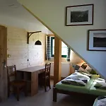 Sumavske Zastaveni Апартаменты *